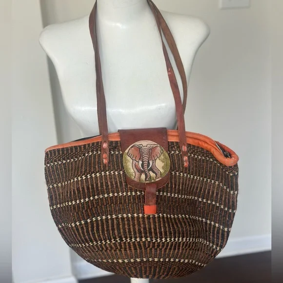 Kiondo Handwoven African Sisal Tote Bag - Picture 1 of 9